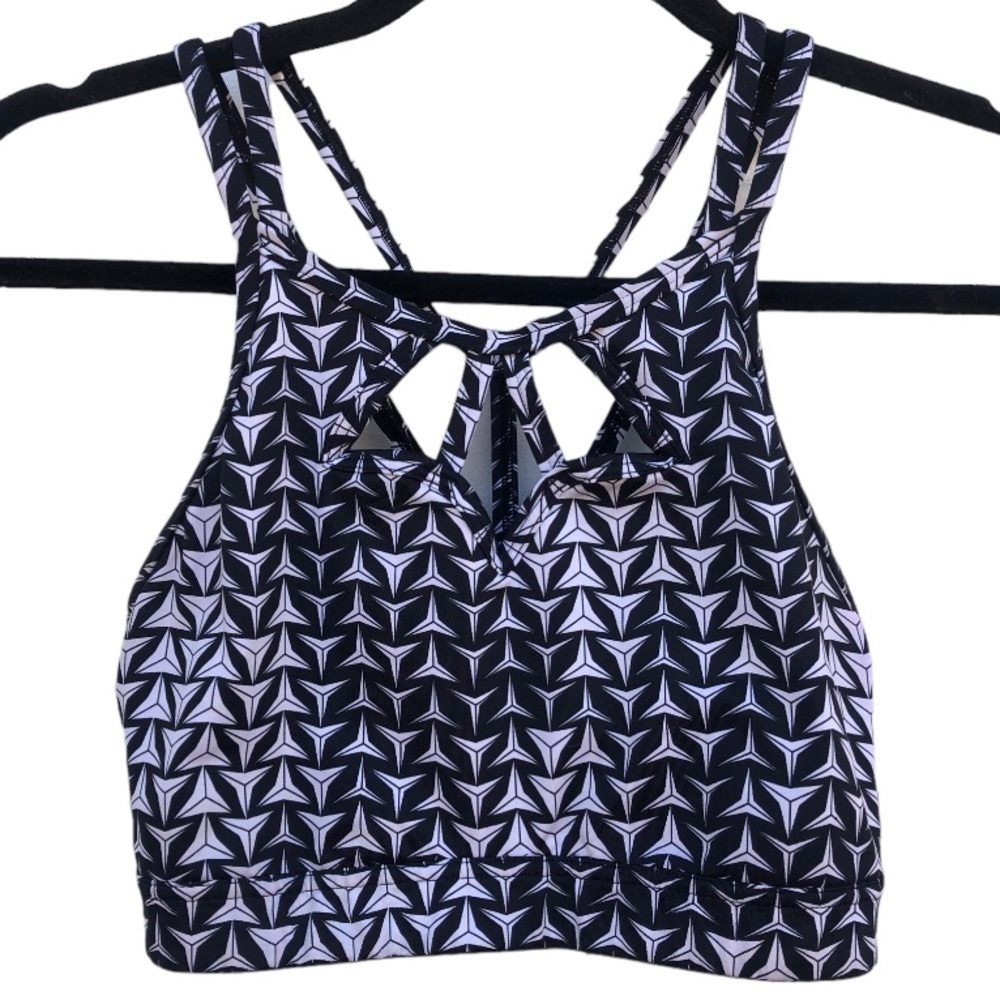 Victoria Sport Geometric bra cutout Strappy S